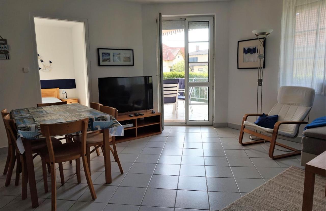 Appartamento Nefelejcs Apartmanház Gyenesdiás Esterno foto