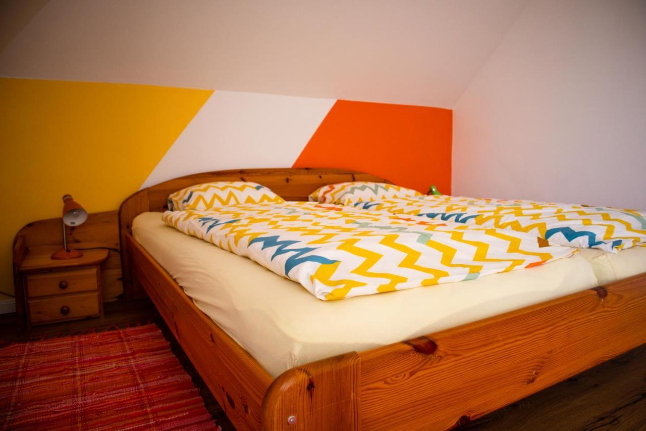 Nefelejcs Apartmanház Gyenesdiás Esterno foto